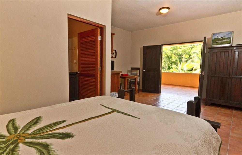 רינקון Las Palmas Inn מראה חיצוני תמונה